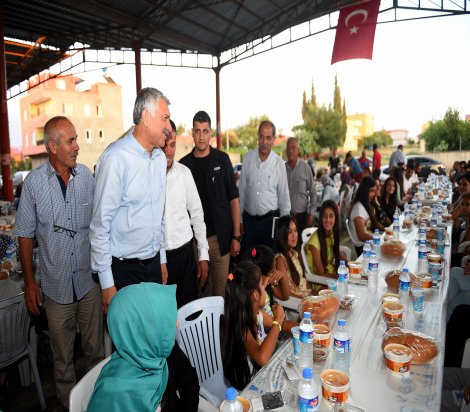 Başkan Karalar’ın İmamoğlu iftarı büyük ilgi gördü