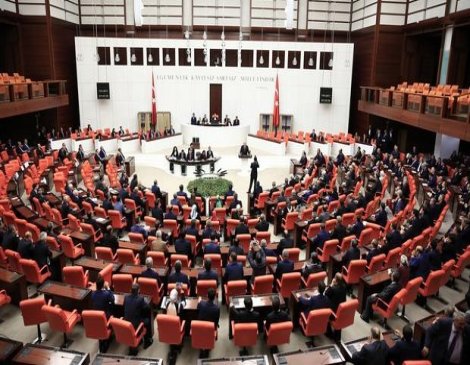 Bütçe Meclis'ten geçti