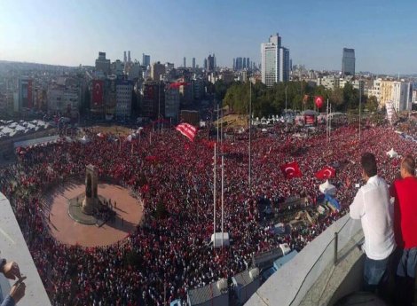 CHP'den Darbeye ve Dikataya karşı 10 maddelik manifesto