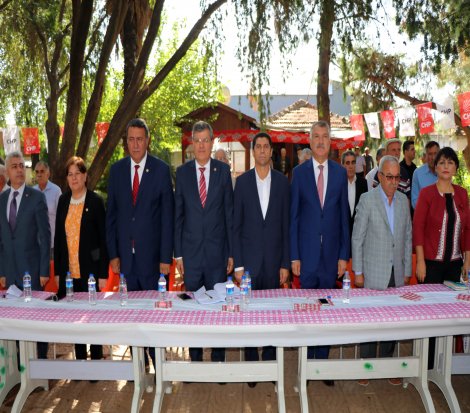 'CHP’yi suçlayan AKP’liler aynaya bakınca FETÖ’cüleri görürler'