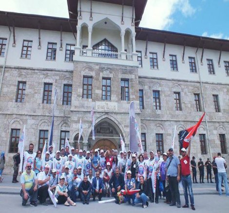 Cumhuriyeti Sivas'ta kurduk, sonsuza dek yaşatacağız!