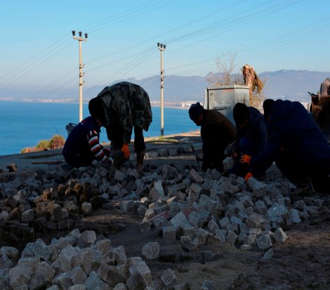 Dikili'de hizmet seferberliğinin şimdiki durağı Barışkent oldu