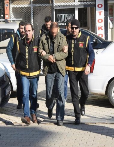 Ebru Tireli'ye saldıran Mehmet T. tutuklandı.