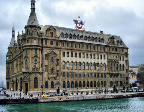 Haydarpaşa 'gar' olarak kaldı