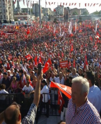 Hayri İnönü Taksim'de halkla buluşacak