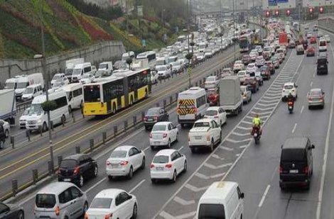 İstanbullular dikkat! Pazar günü bu yollar kapalı