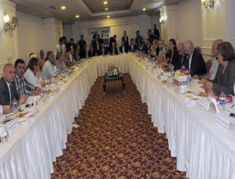 Kılıçdaroğlu, CHP'nin Burdur'da Düzenlediği Eğitim Çalıştay'ına katıldı