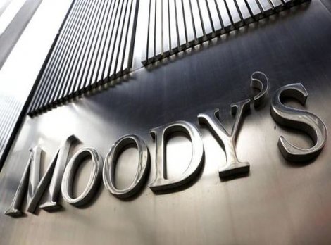 Moody's Türkiye'nin kredi notunu düşürdü