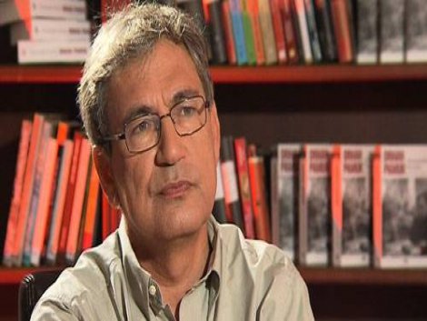 Orhan Pamuk: Laik arkadaşlarım için korkuyorum