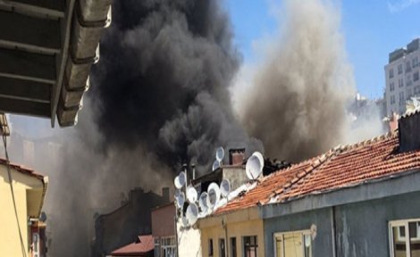 Oyuncu Mustafa Uğurlu'nun evinde yangın çıktı