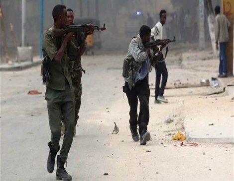 Somali'de otele kanlı baskın: 14 Ölü
