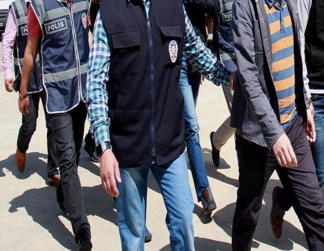 Tekirdağ'da 18 akademisyen tutuklandı