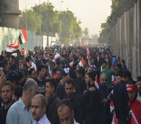 Türk Büyükelçiği önünde protesto