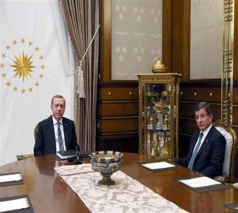 Türkiye'nin gözü Erdoğan - Davutoğlu zirvesinde