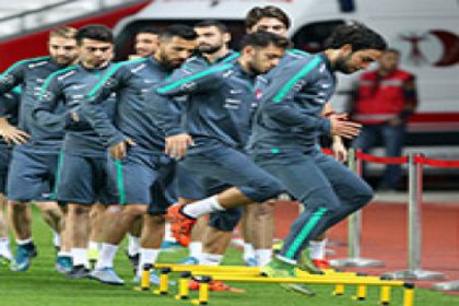 A Milli Takım'ın İstanbul kampı da iptal!