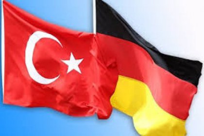 Almanya'dan vatandaşlarına 'turistik bölgelerden uzak durma' uyarısı