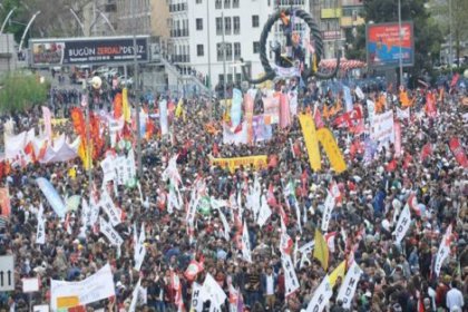 Ankara Valiliği Sıhhiye Meydanını yasakladı