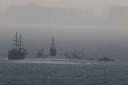 Antalya’da tur teknesi fırtınada battı; 82 kişi kurtarıldı, 1 kayıp