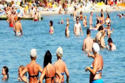 Antalya'nın bu yıl kaybettiği turist sayısı açıklandı