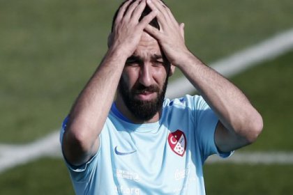 Arda Turan'ın evine saldırı!