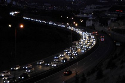 Bayram tatilinden dönüş çilesi başladı