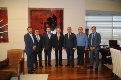 Birleşik Kamu İş, CHP Lideri Kılıçdaroğlu'nu ziyaret etti