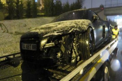 Caner Erkin ve Uygar Mert Zeybek trafik kazası geçirdi