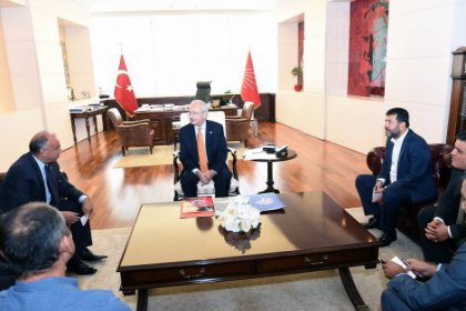 CHP Lideri Kılıçdaroğlu, Birleşik Kamu İşGenel başkanı Kütük'ü kabul etti