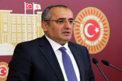 CHP'li Akar: Kocaeli ülke ekonomisine 12 verip 1 alıyor!