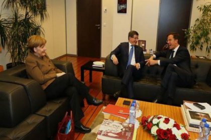 Davutoğlu, Merkel ve Rutte birarada