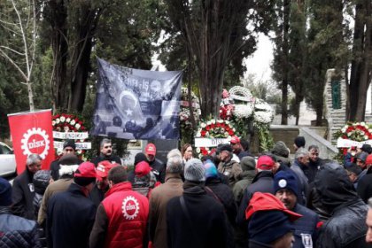 DİSK'in 2. Genel Başkanı Abdullah Baştürk mezarı başında anıldı