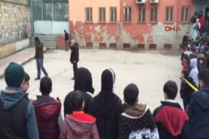 Diyarbakır'da okulunun bahçesine el yapımı patlayıcı atıldı!