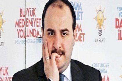 Erdoğan'ın danışmanı Ahmet Sever'e ve Cumhuriyet'e dava açtı