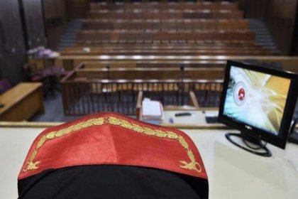 'FETÖ'den tutuklu hakim, bir bakan ve iki AKP'li vekilin adını verdi