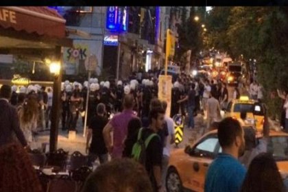 Firuzağa'daki eyleme polis müdahalesi