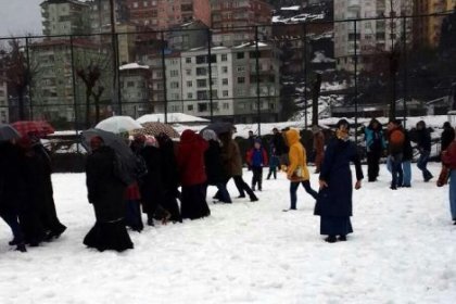 Futbol sahasında ağlatan çalışma!