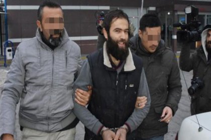Gözaltına alınan IŞİD'liden gazetecilere: Çekin, Allah da sizi çeker
