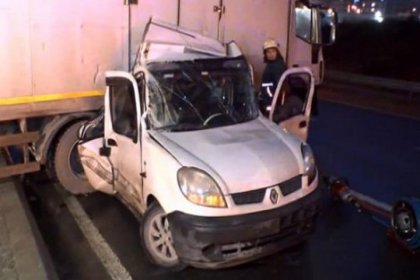 İstanbul'da yollar buz tuttu, çok sayıda kaza meydana geldi