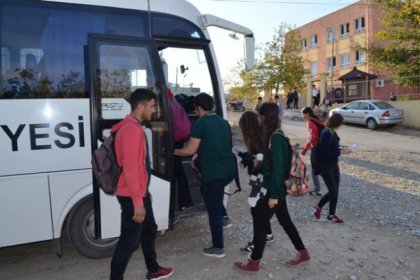Karataş Belediyesi'nden  öğrencilere ücretsiz servis