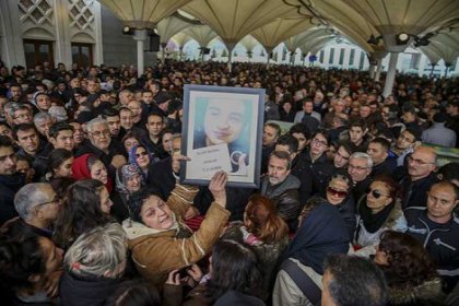 ‘Katilsiniz, çocuklarımızı alıyorsunuz’