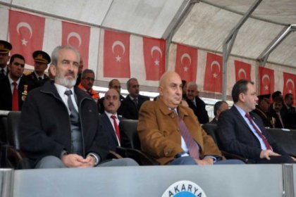 MHP'li vekil AKP İl başkanını protesto etti
