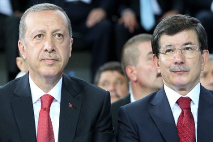 'Pelikan Dosyası' isimli blogdan Erdoğan-Davutoğlu çekişmesi