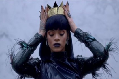 Rihanna, Michael Jackson ve Madonna'yı geride bıraktı