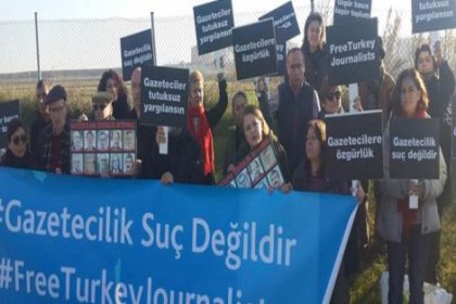 Silivri Cezaevi önünde 'Gazetecilik suç değildir' diyenlere TOMA'lı engel