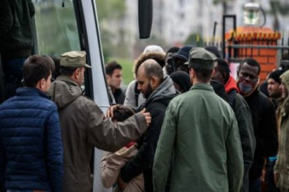 ‘Türkiye binlerce mülteciyi Suriye'ye geri gönderdi’