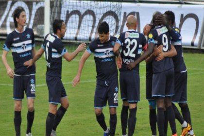 Vali Adana Demirspor'u Malatya'dan kovdu!