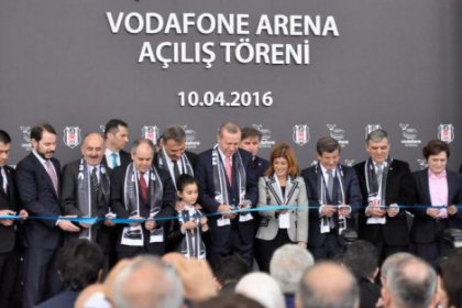 Vodafone Arena açıldı!