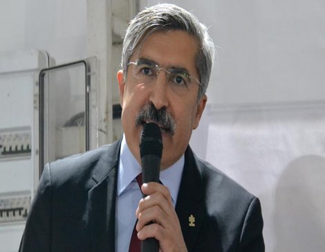 '15 Temmuz'un hikayesini yazacak sanatçılara ihtiyaç var'