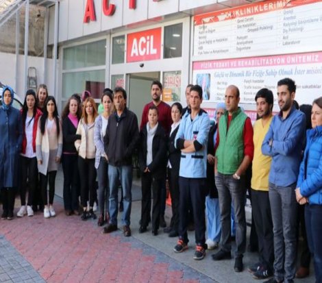 2 tıp merkezinde maaşlarını alamayan 100 sağlık çalışanı iş bıraktı 2 tıp merkezinde maaşlarını alamayan 100 sağlık çalışanı iş bıraktı