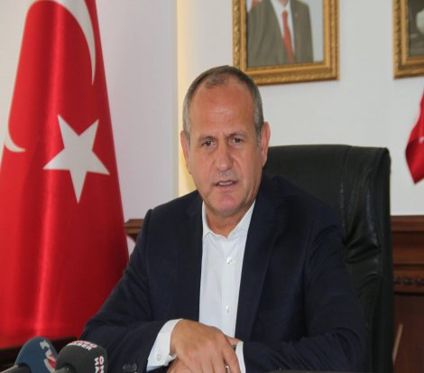 AKP'li belediye başkanı, 9 yakınını belediyeye müdür yaptı!